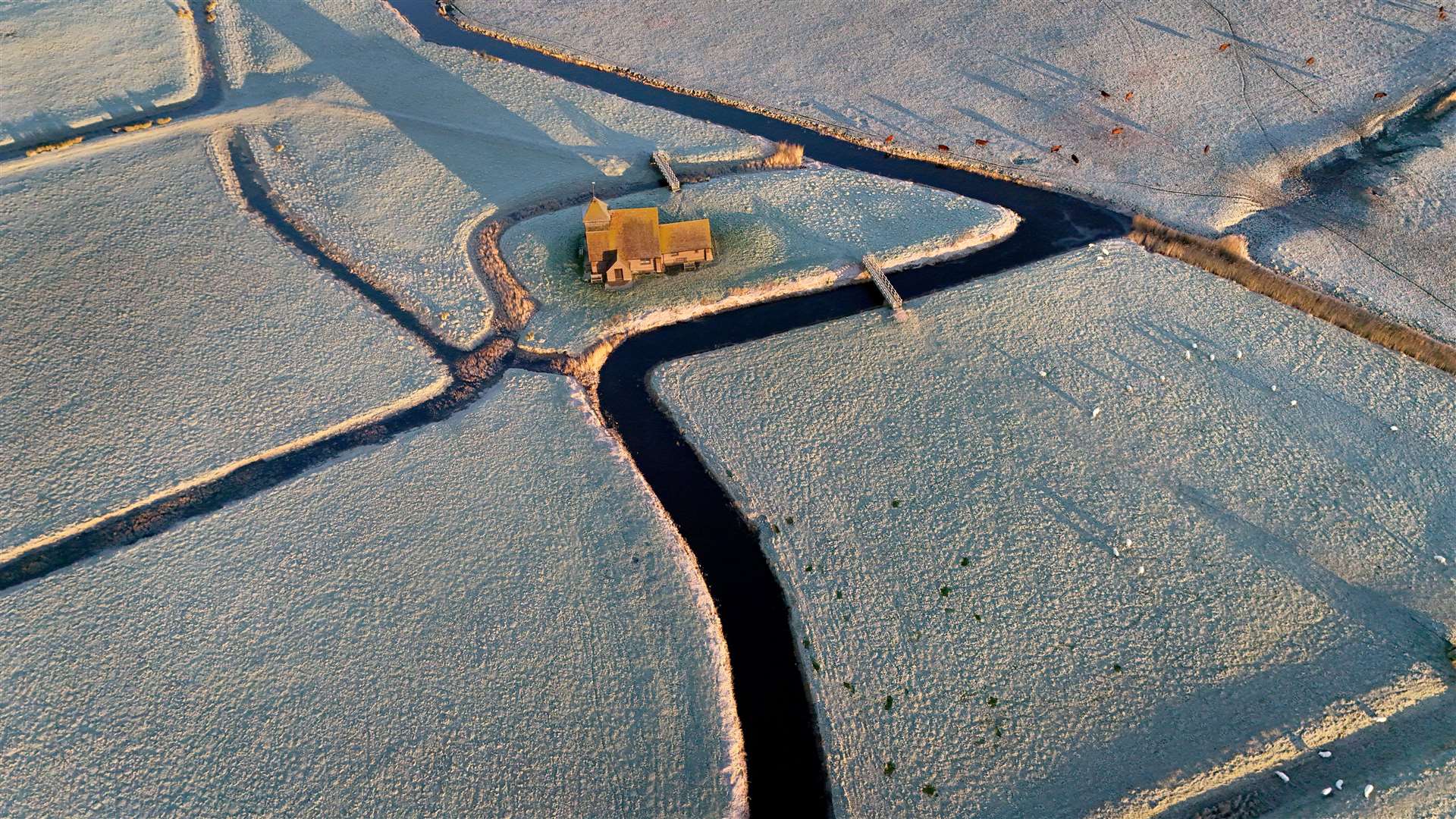 Cold temperatures across England will remain throughout the weekend amid a yellow weather warning (Gareth Fuller/PA)