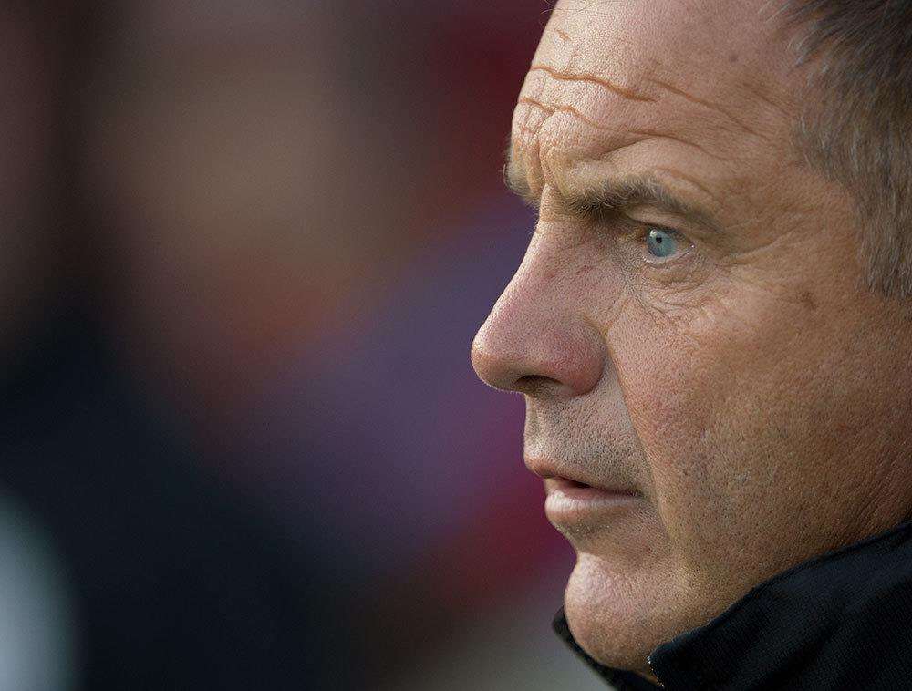 Gillingham manager Steve Lovell (3750553)