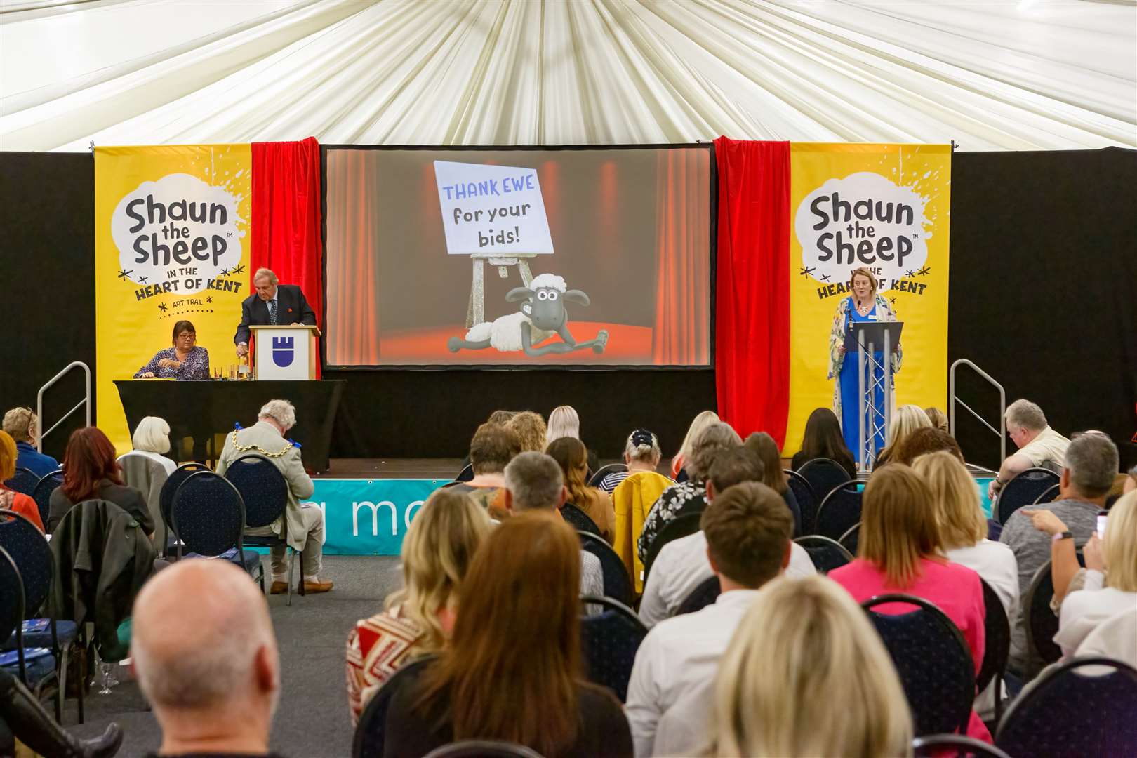 £265,250 was raised for the hospice following the sale of the large Shaun sculptures, some little Shaun sculptures and a few surprise lots. Picture: Steve James Photography