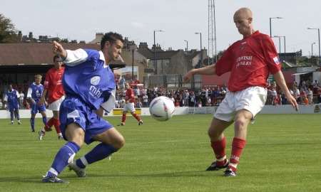 Gillingham v Gravesend