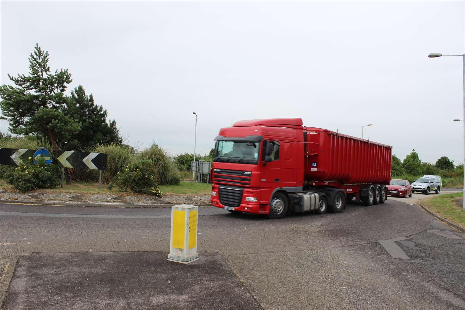 Drivers will have to turn left out of Barton Hill and be diverted around the roundabout at the bottom of Thistle Hill Way