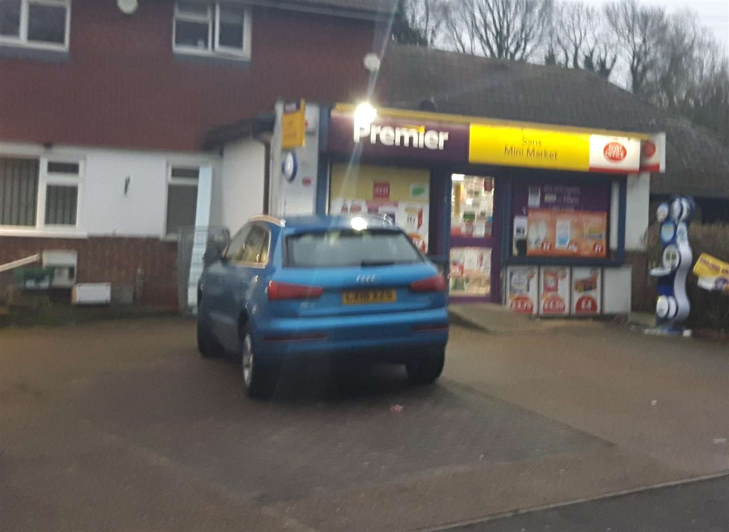 Bean post office was raided by two axemen this morning (6995135)