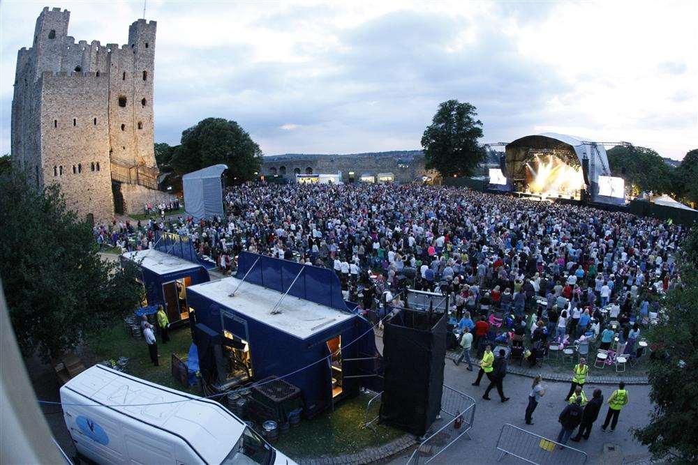 Castle Concerts, Castle Gardens, Rochester