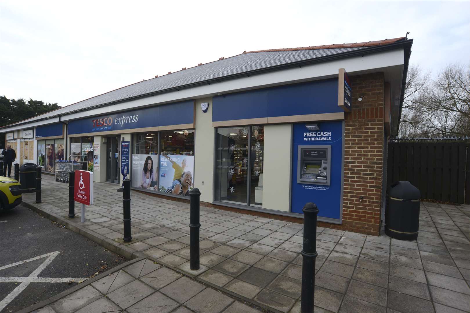 Ashford Tesco Express was broken into