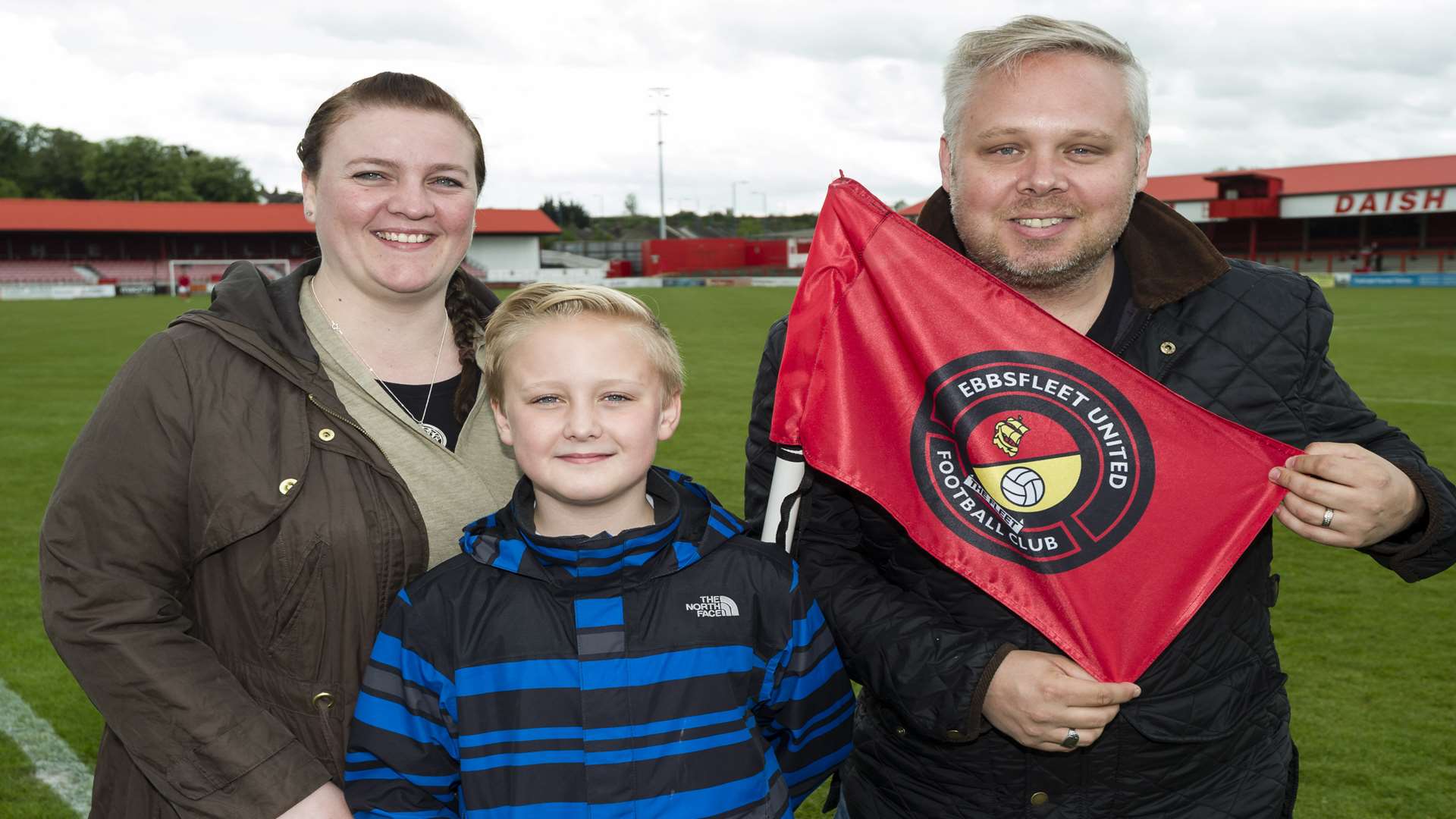 Samantha, Jake and Warren Mowle