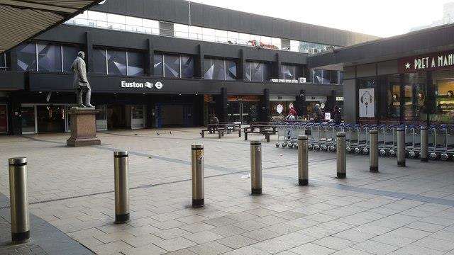 Bollards similar to these at Euston station will be installed (6840680)