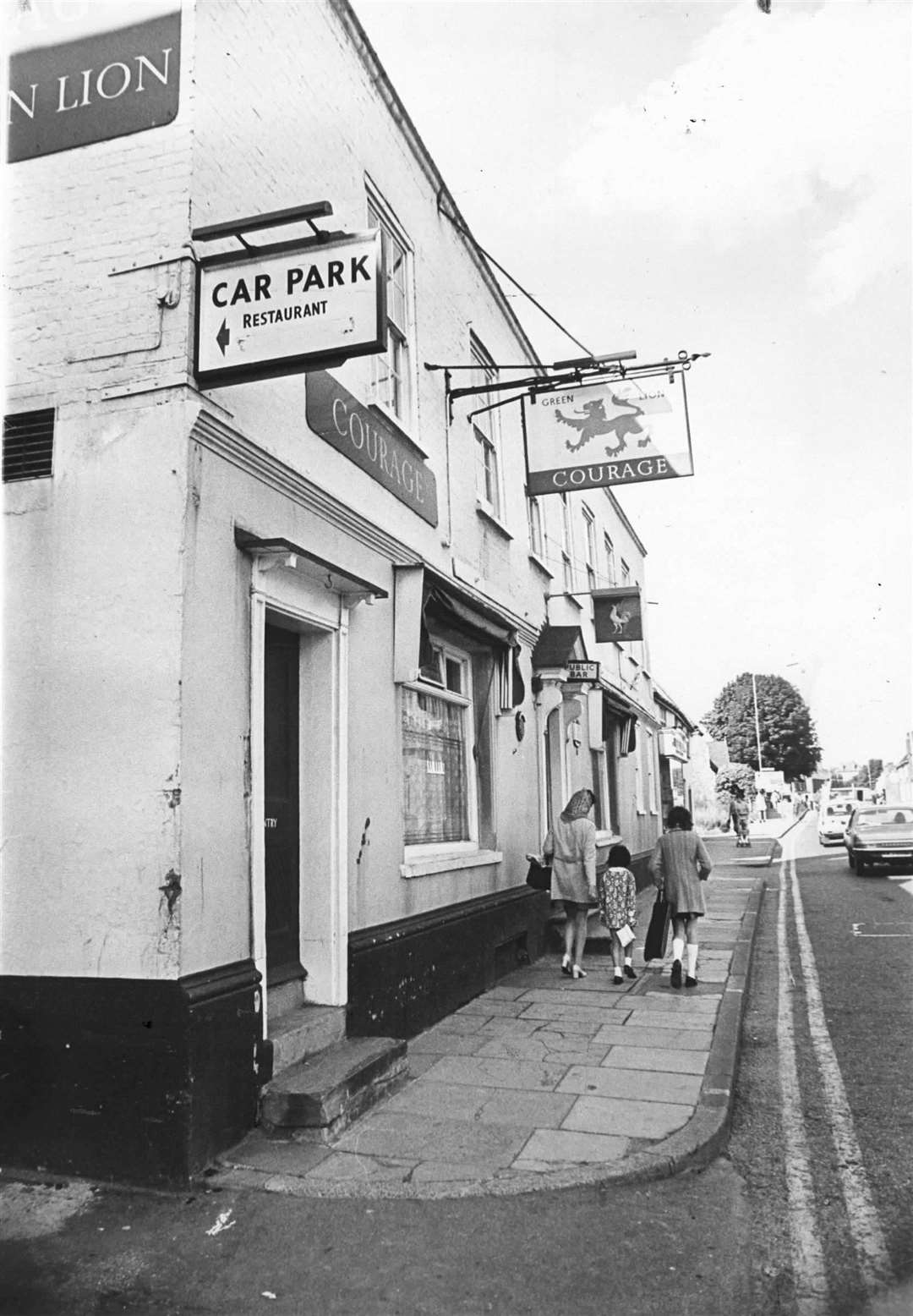 The Green Lion public house in September 1974
