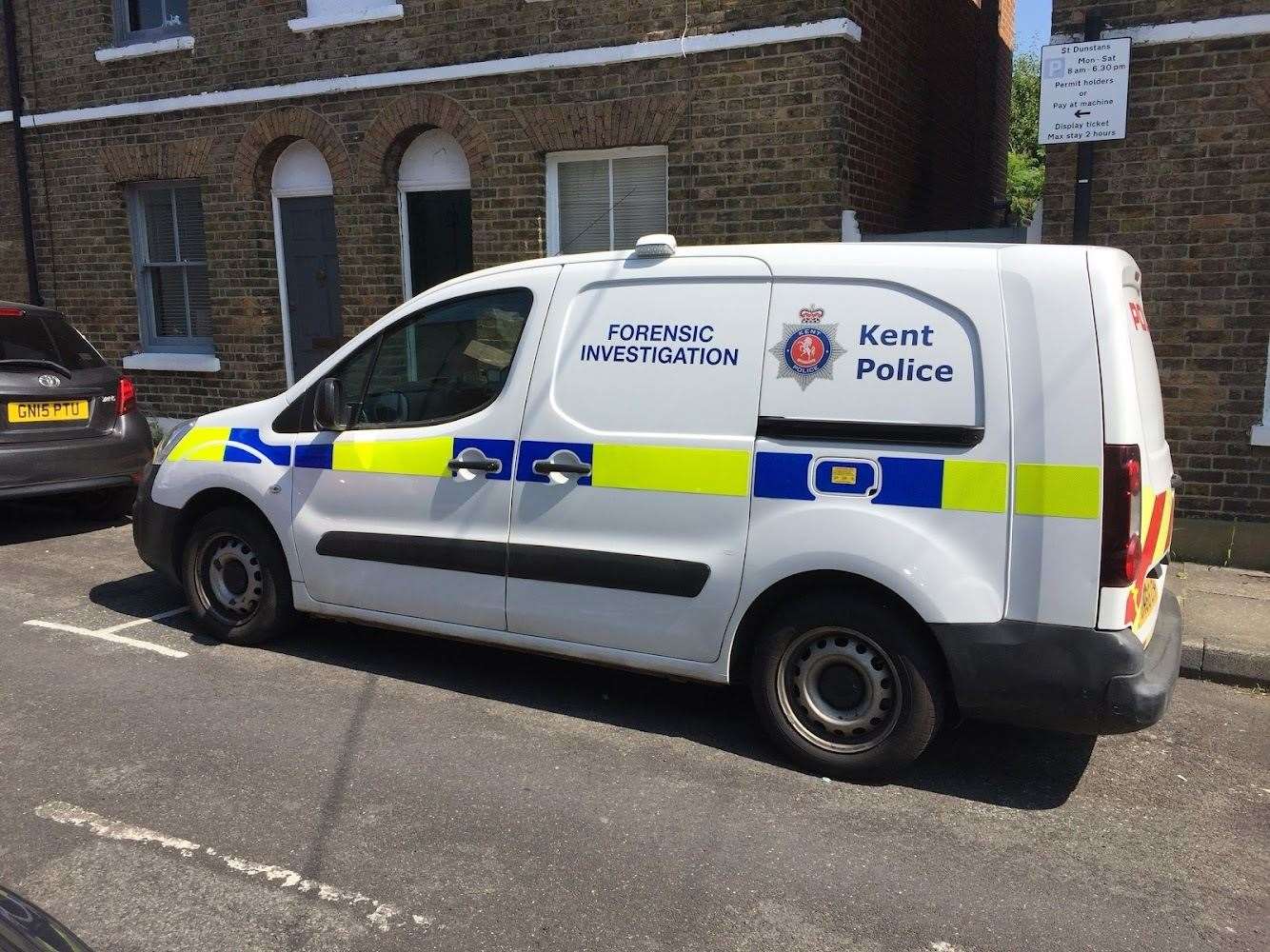Forensics van in St Dunstans this morning