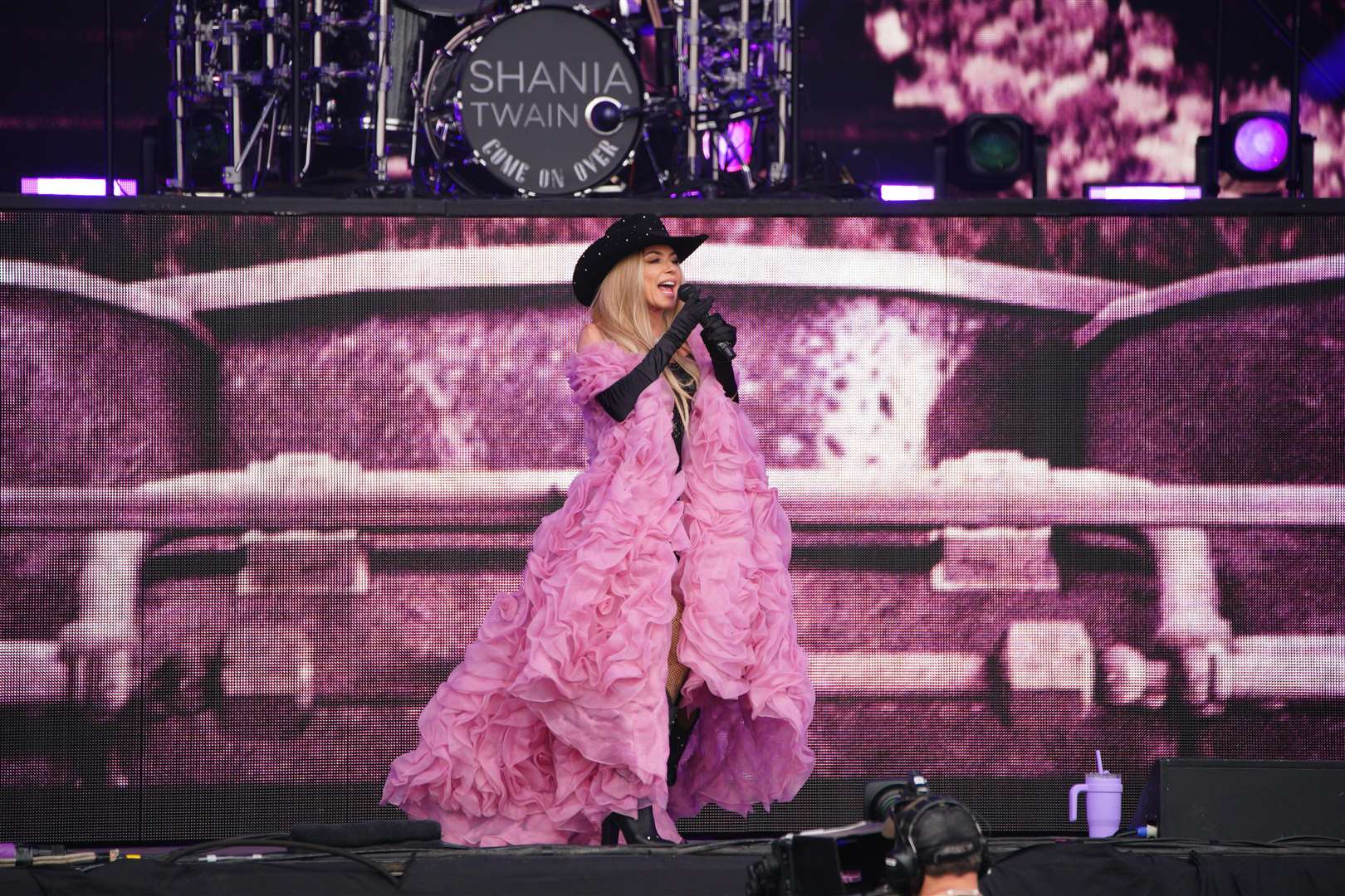 Shania Twain was performing on the Pyramid Stage (Ben Birchall/PA)