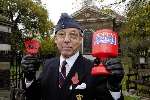 Poppy seller David Payne