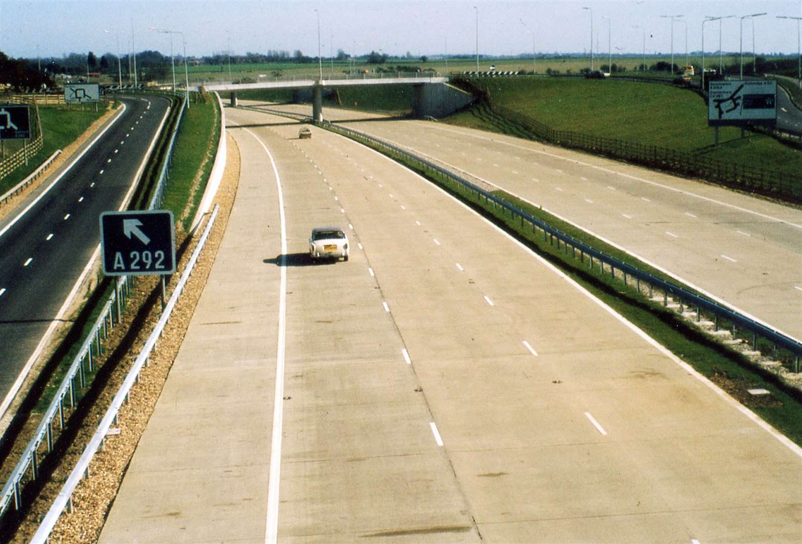 A traffic-free M20 at junction 10 in 1982