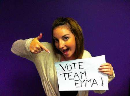 kmfm DJ Emma Saint