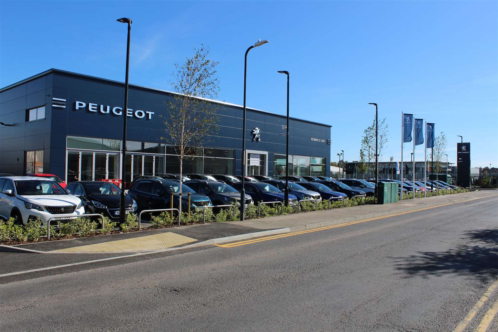 The new Peugeot garage in Park Wood (22507885)
