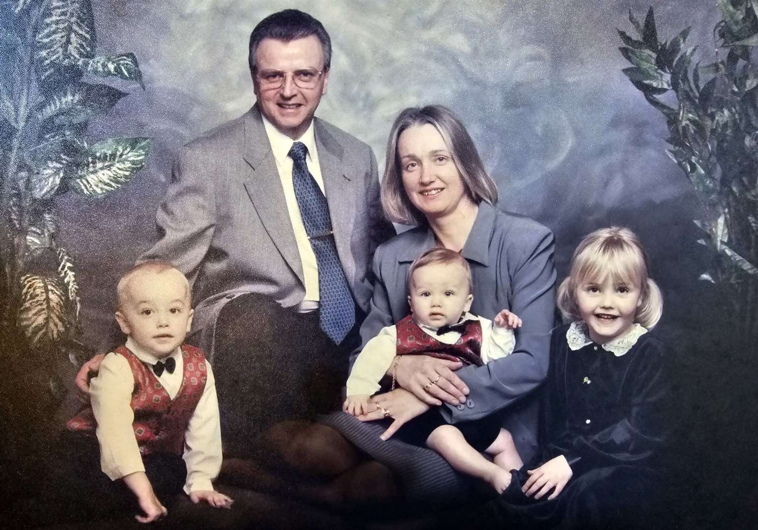 Brother Sam, dad Tom, mum Melanie with Joe and sister Rosie. Picture taken in 1999