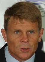 Andy Hessenthaler says Staines will be waiting to pounce