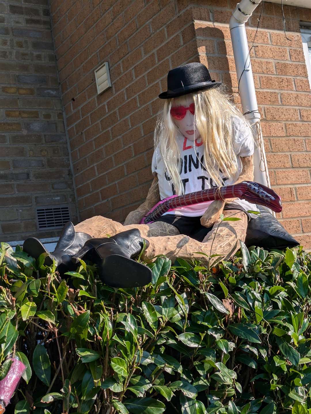 ‘T’Haylor Swift’ scarecrow (Great Paxton Scarecrow Festival/PA)