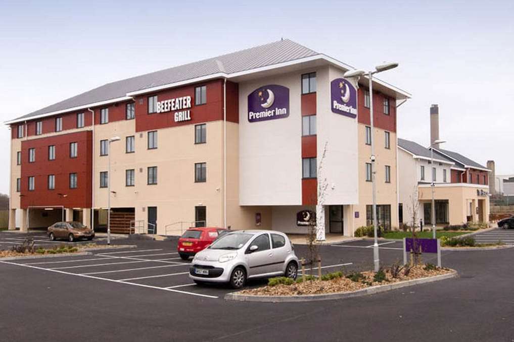 Premier Inn at Dartford Bridge