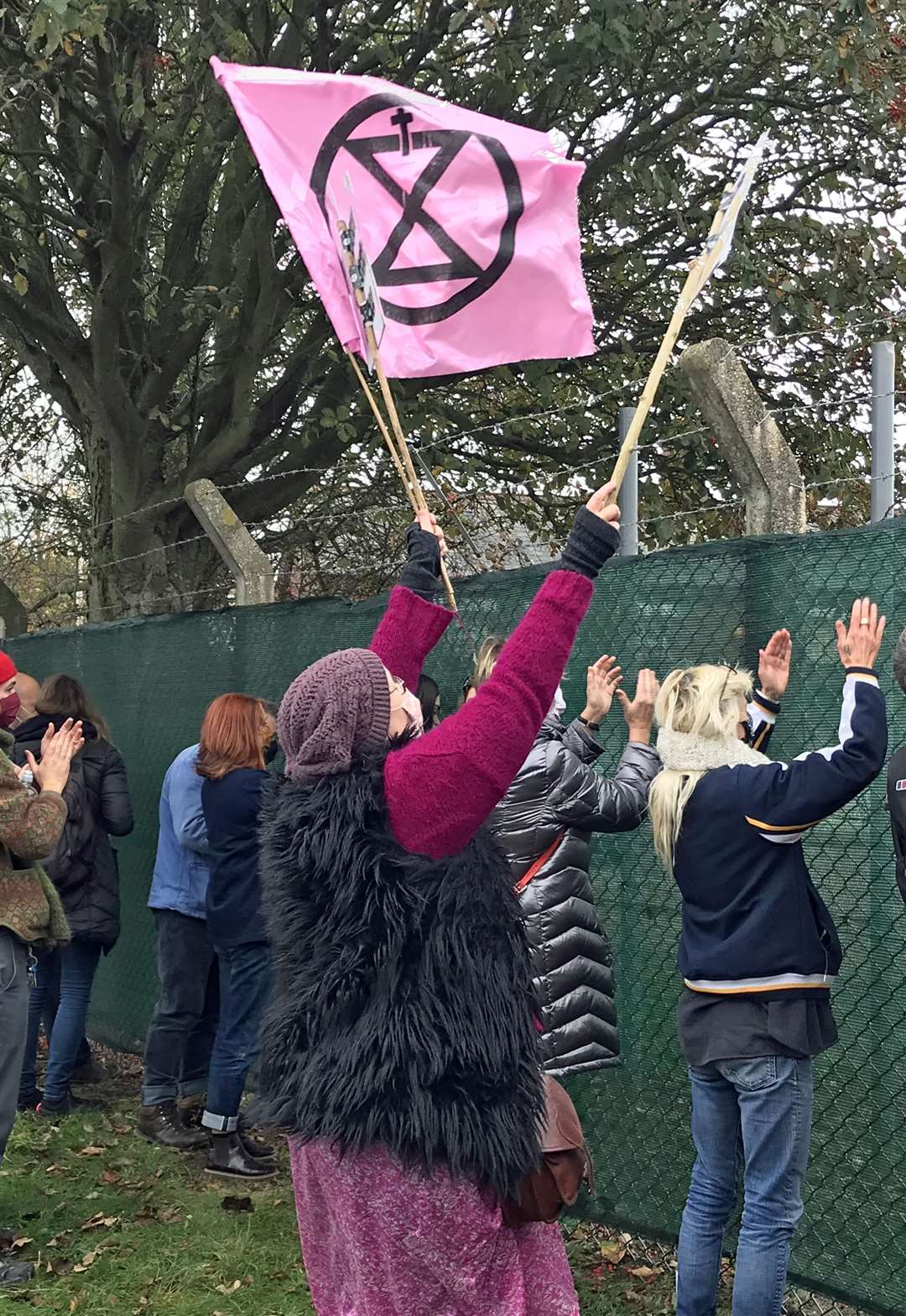 Pro-migrant demonstrators outside Napier Barracks in Folkestone, Kent, gathered in a show of support welcoming migrants to the area (Michael Drummond/PA)