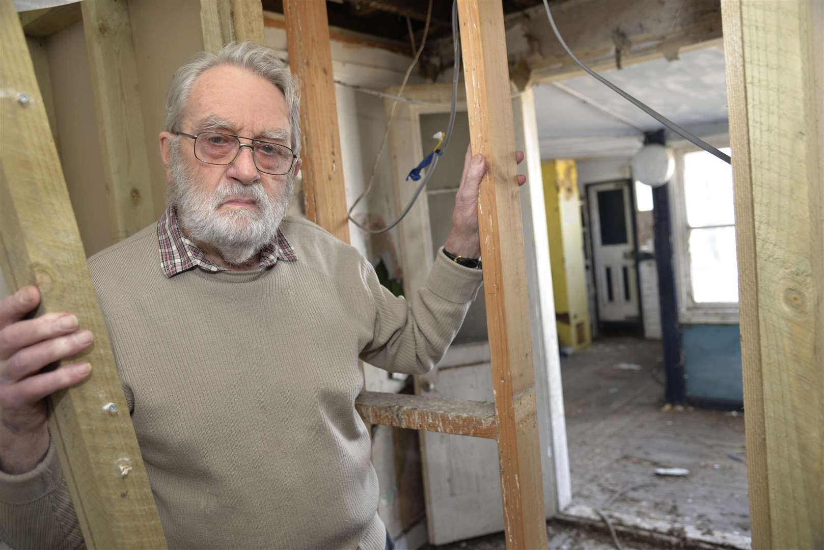 Whitstable Pensioner Derrick Bensted Selling Stag Cottage In Sea