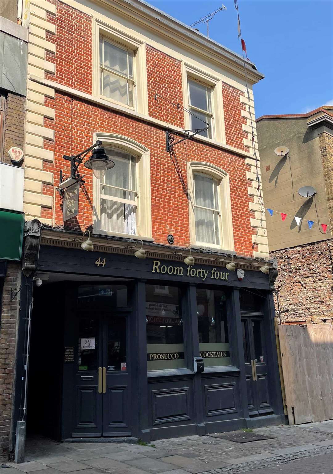 Former cocktail bar Room Forty Four in Gravesend High Street sold at ...