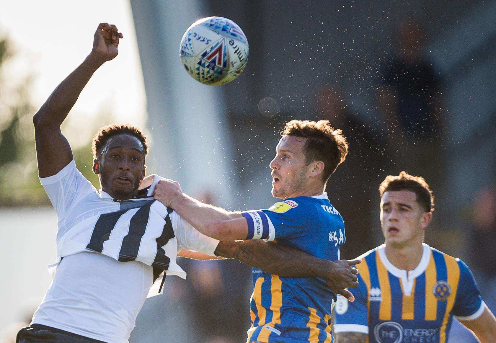 Brandon Hanlan and Mat Sadler clash Picture: Ady Kerry