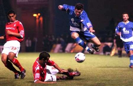 Matt Jarvis manages to hurdle a sliding challenge. Picture: MATTHEW READING