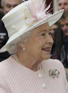 The Queen takes a tour of Margate's Old Town