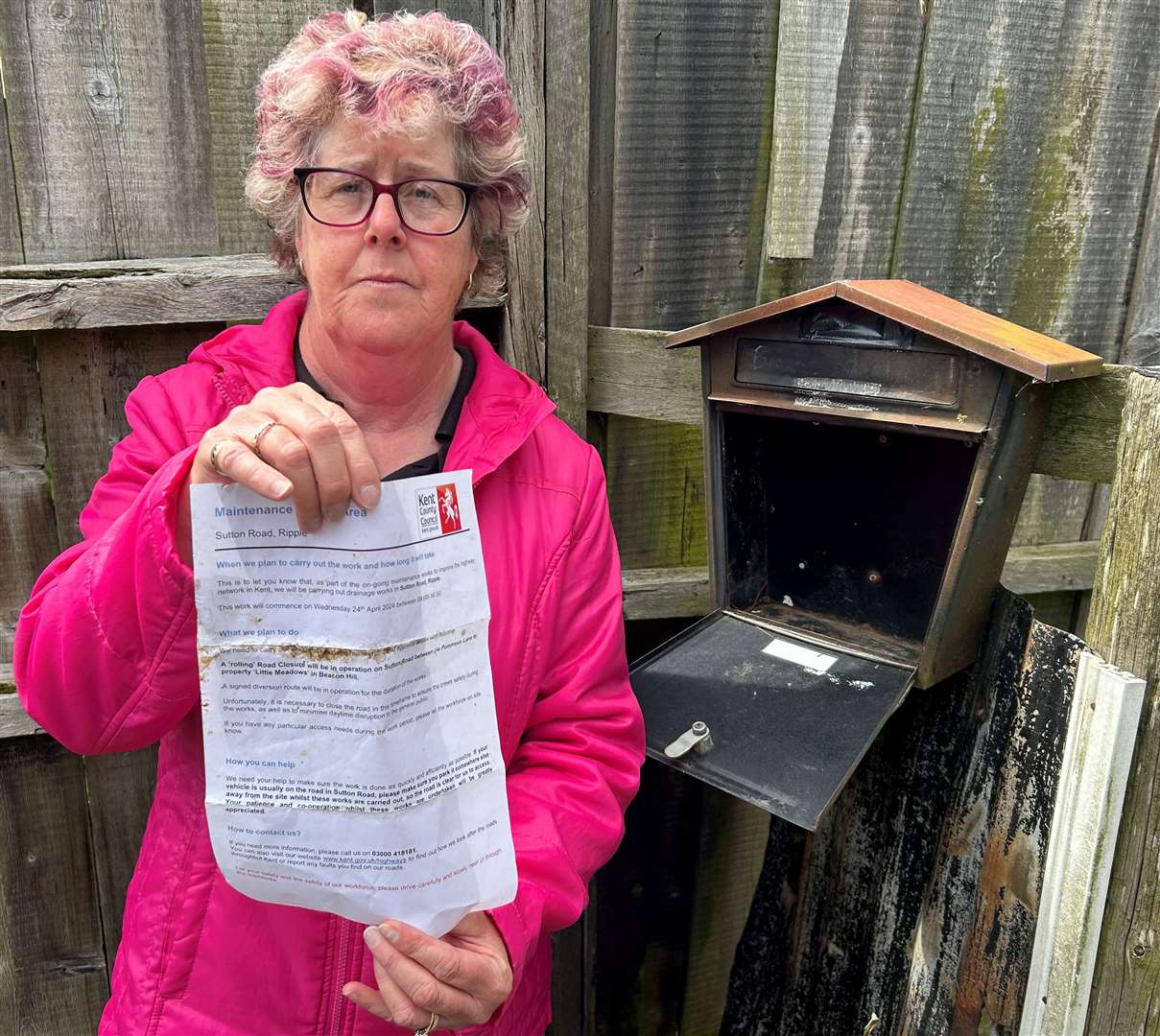 Lindsey Gorham says she was "very upset" after discovering eight great tits nesting in her letterbox had been died
