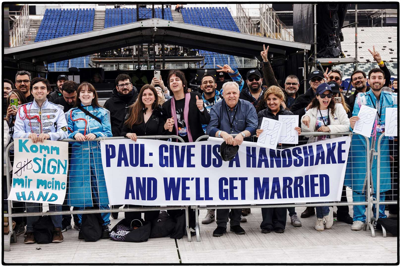 Chilean couple Yamil Alamo and Leonora Pereira got engaged in front of Sir Paul McCartney during a soundcheck as The Beatles star is currently on his Got Back tour (MPL Communications/MJ Kim/PA)