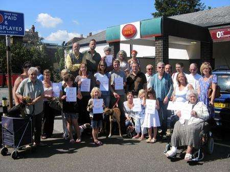 Gladstone Road development protestors