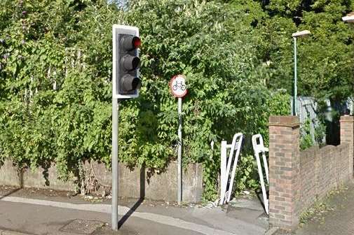 A masked mugger struck in alleyway near Woodlands Road. Picture: Google Street View