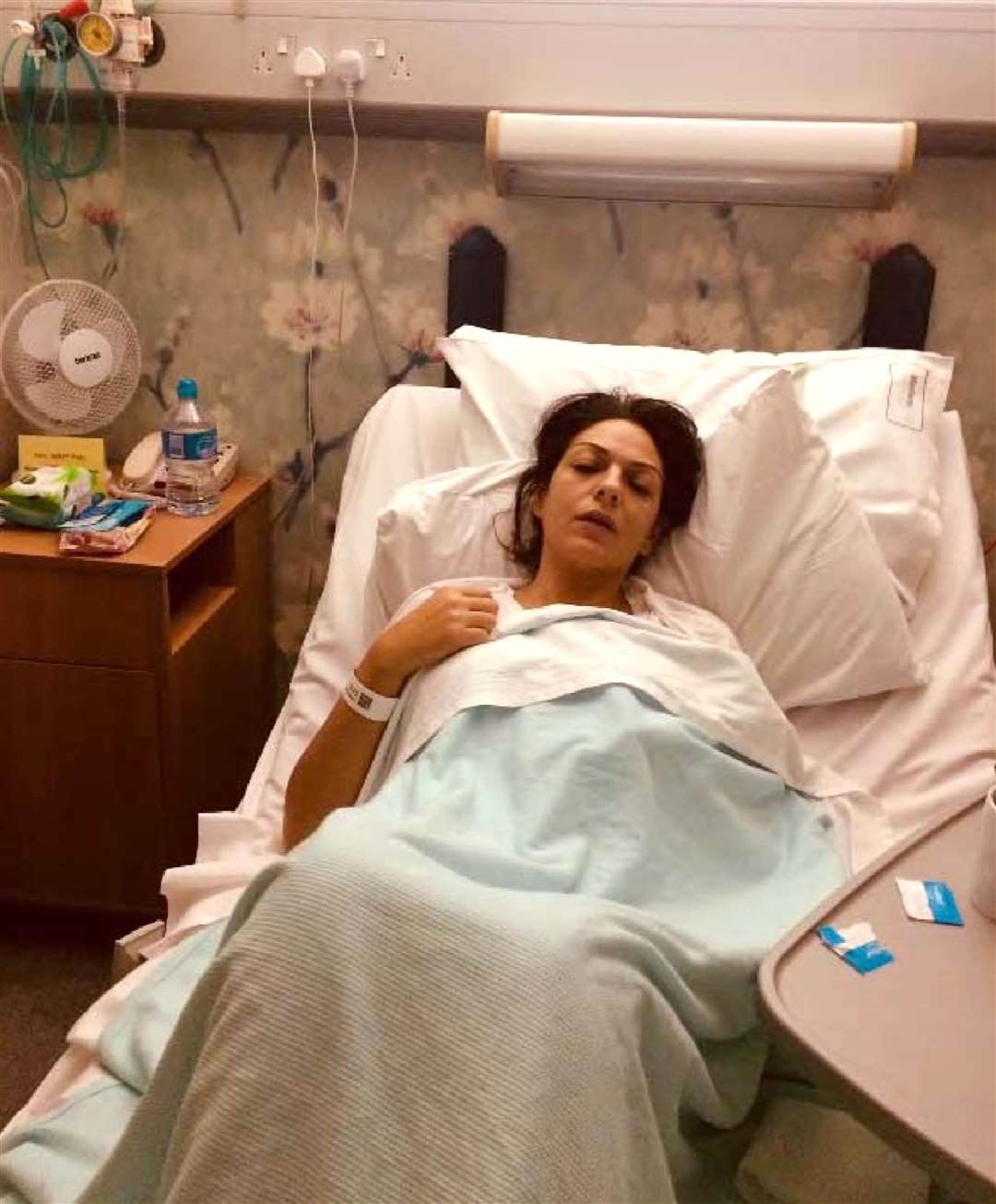 Nicole Elkabbas posted a photo of herself in a hospital bed to con members of the public out of thousands of pounds (Crown Prosecution Service/PA)