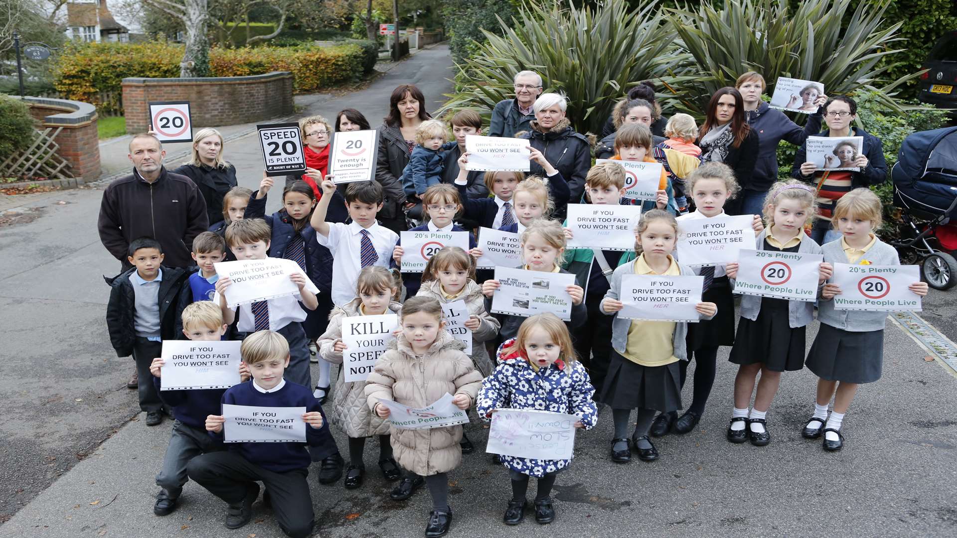 Petition supporters in Roseacre Lane