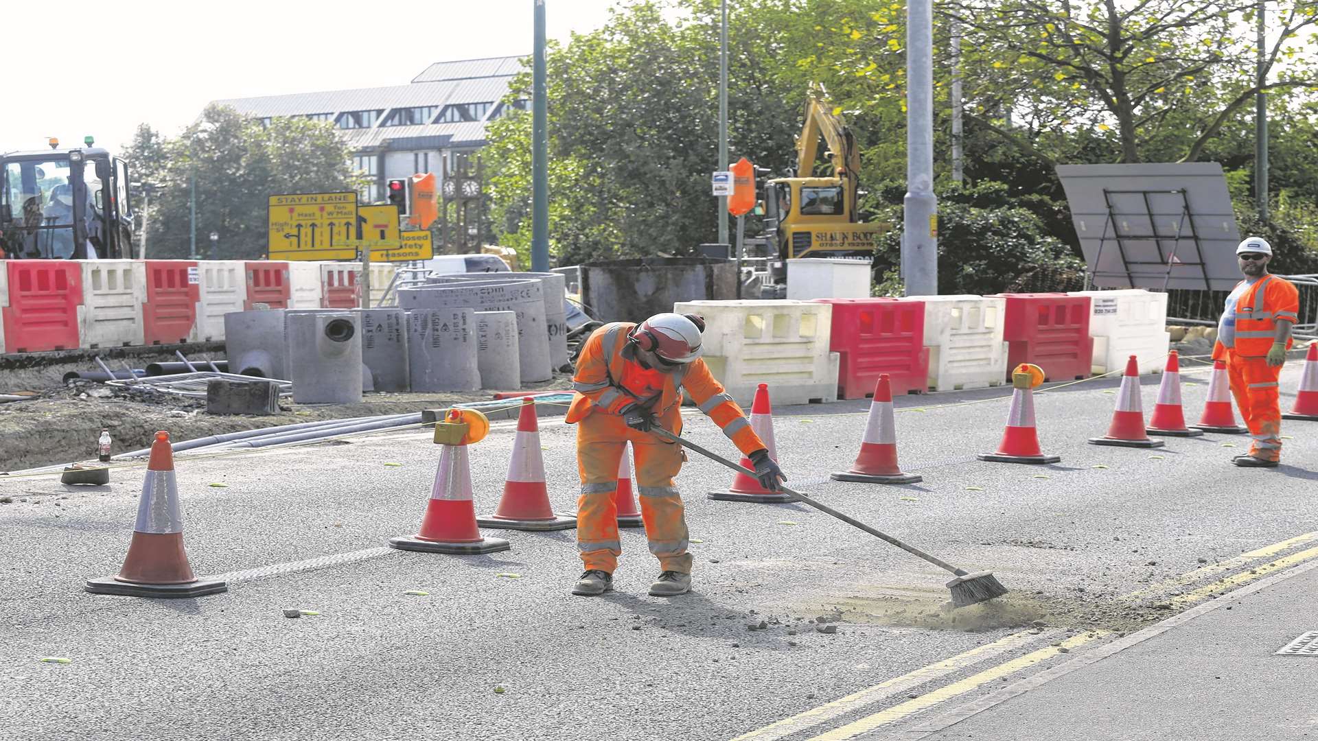 Workmen on Maidstone's gyratory system