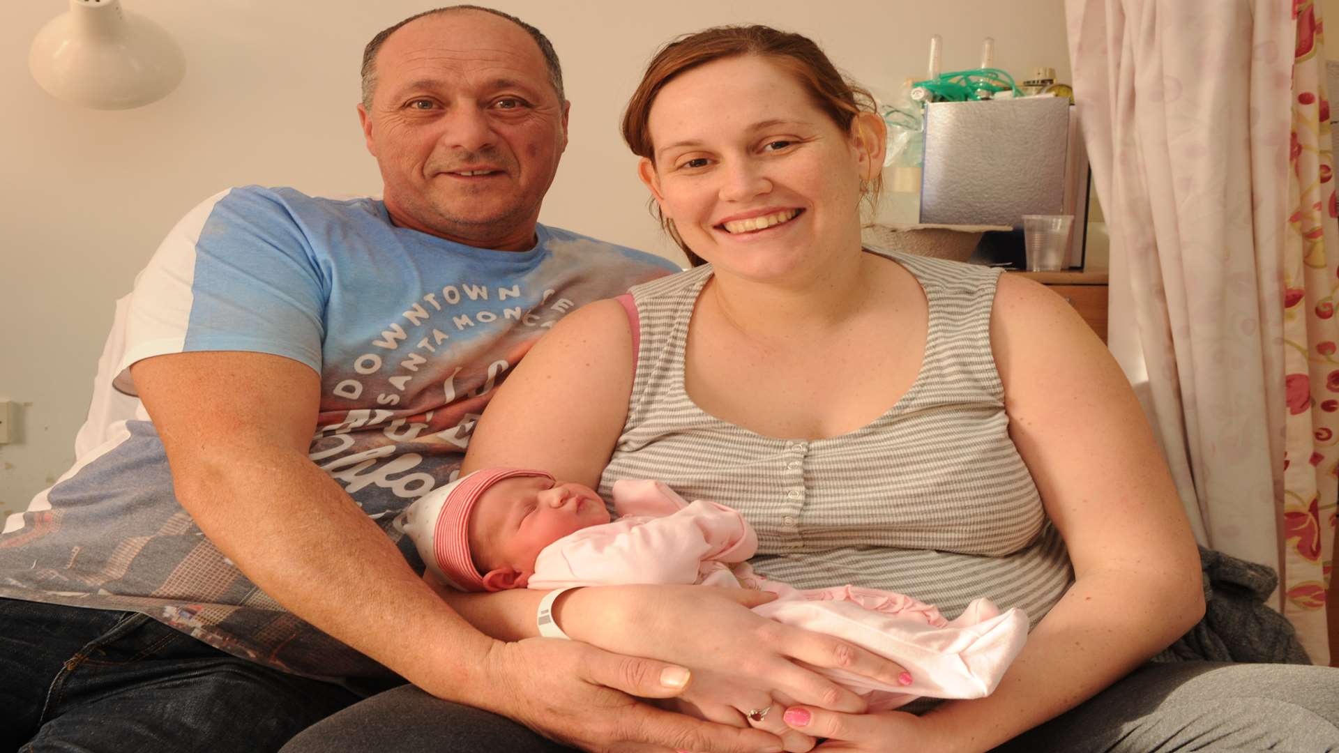 Charlie Hatherly and Charlotte Vernel with baby Lily. B: 1.44am W: 6lb 14oz.