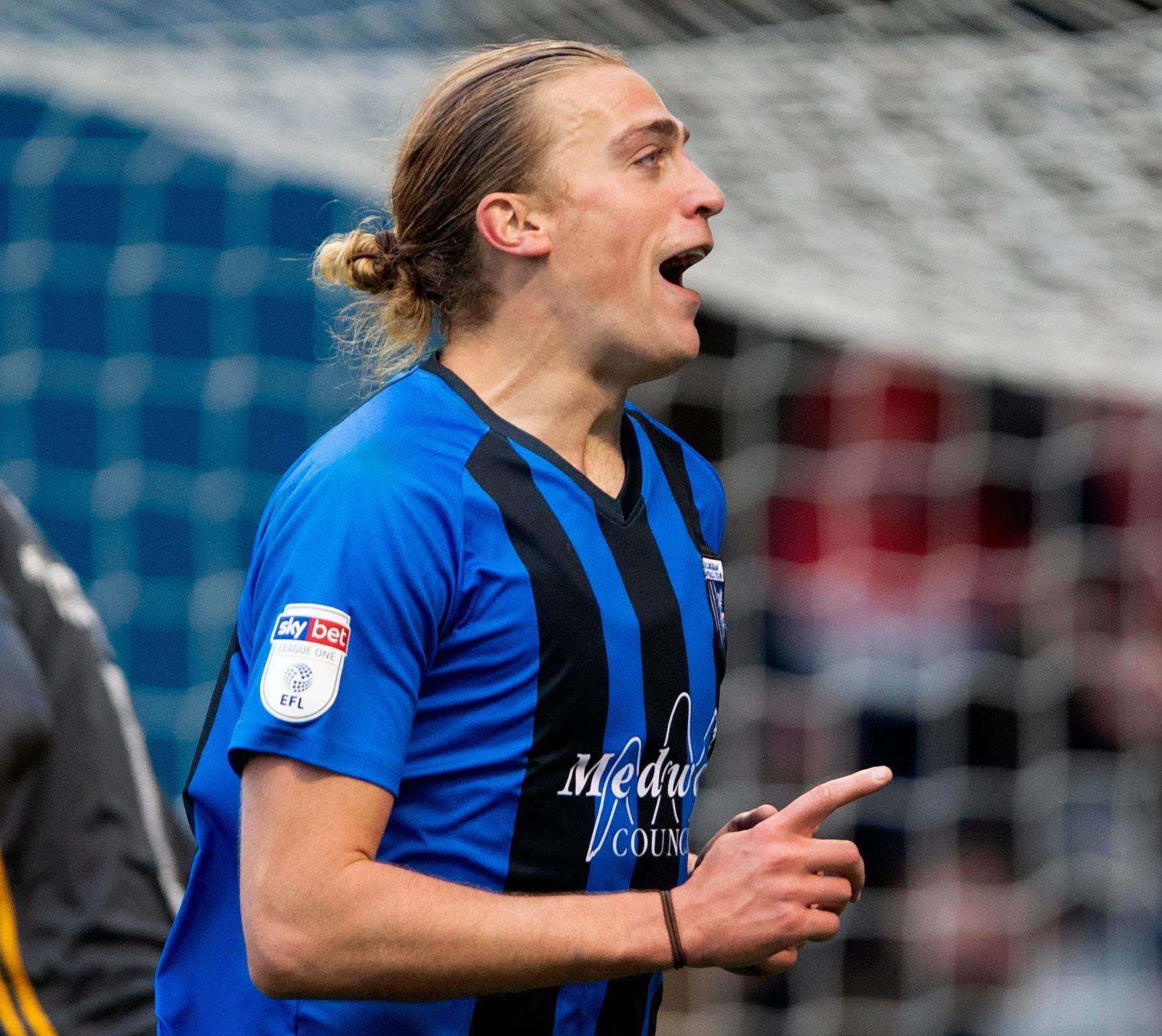 Tom Eaves celebrates his second goal against Bradford Picture: Ady Kerry