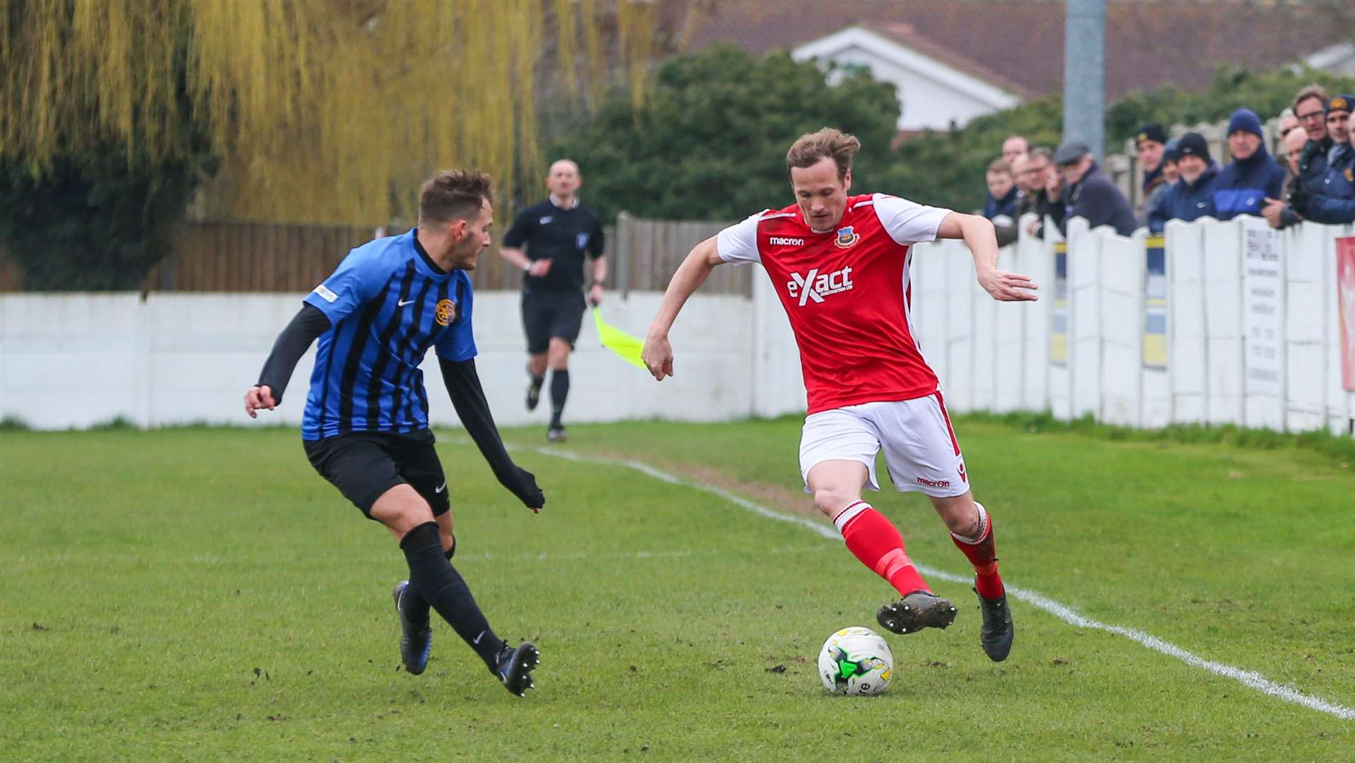 Title-rivals Whitstable Town beat Sevenoaks when the teams clashed at the Belmont during the run-in