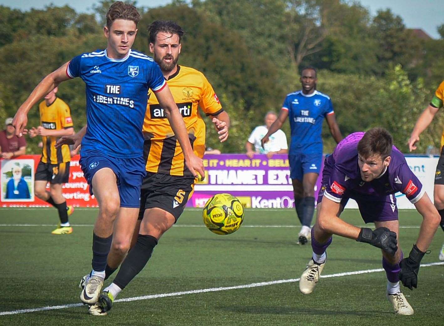 Margate substitute Vinnie Bowman aims to get ahead of East Grinstead keeper Matte Pierson on Saturday during the goalless draw at Hartsdown Park. Picture: Stuart Watson