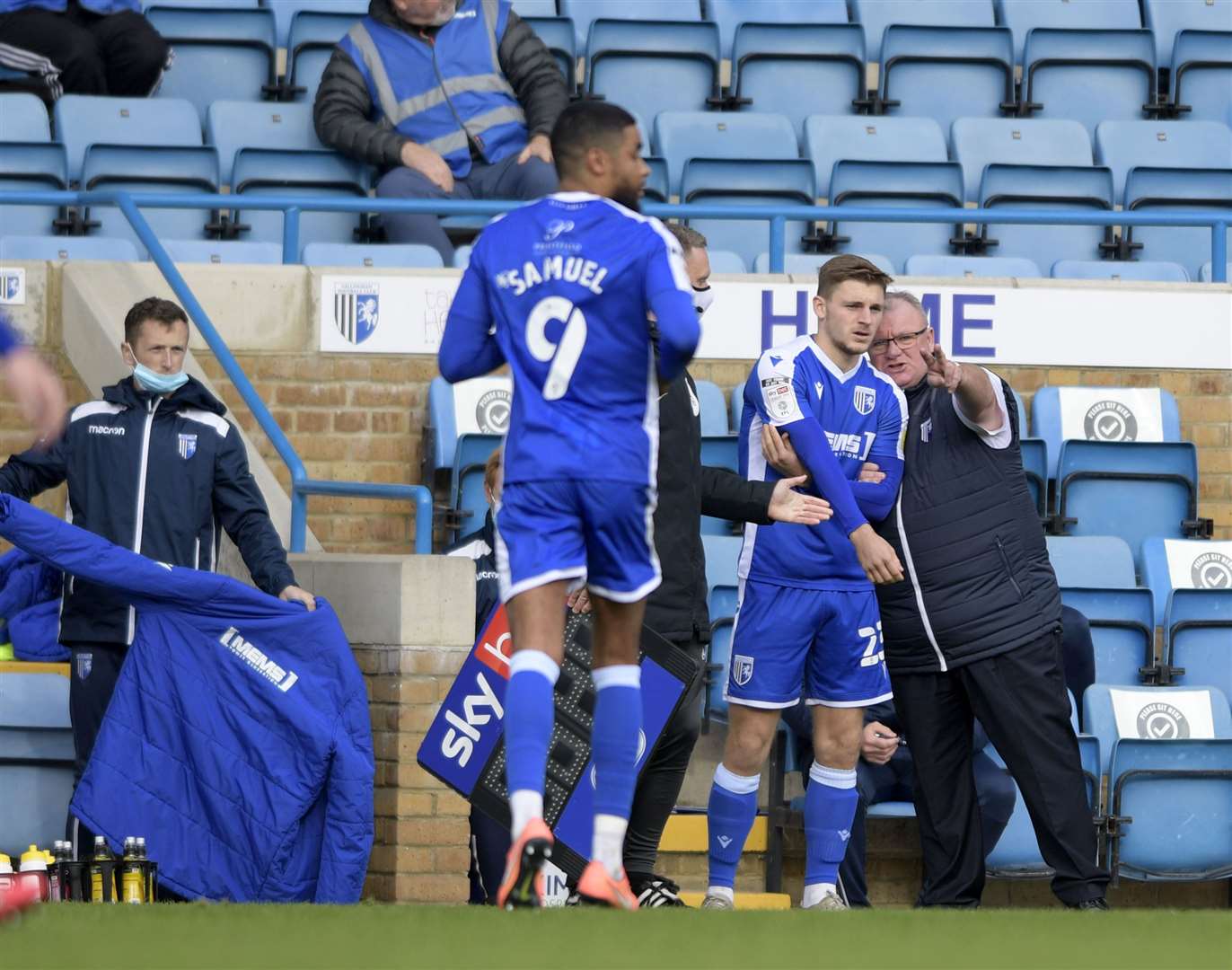 Henry Woods makes his Football League debut as a late substitute against Oxford United Picture: Barry Goodwin