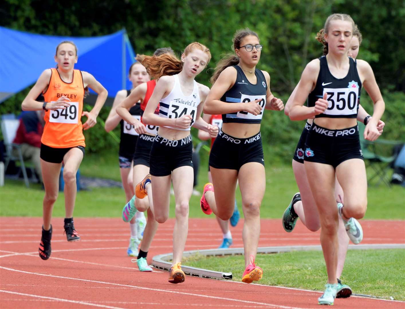 No.344 Aoife Foley represented Tonbridge in the under-15 girls’ 800m. Picture: Barry Goodwin