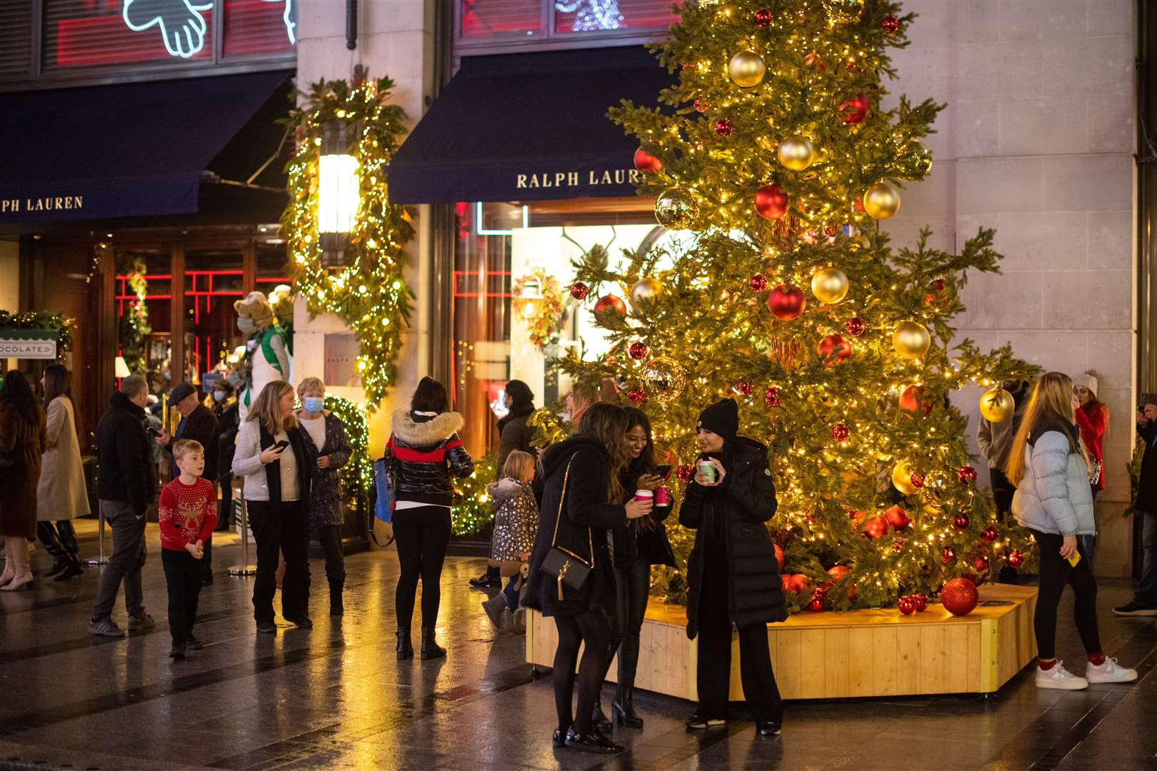 Shoppers on New Bond Street in central London (Dominic Lipinski/PA)