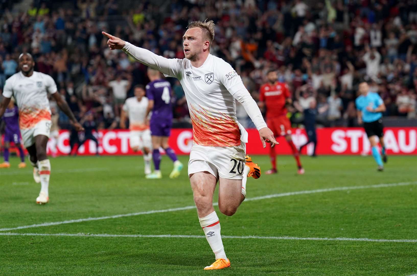 Jarrod Bowen celebrates scoring the winning goal (Joe Giddens/PA)