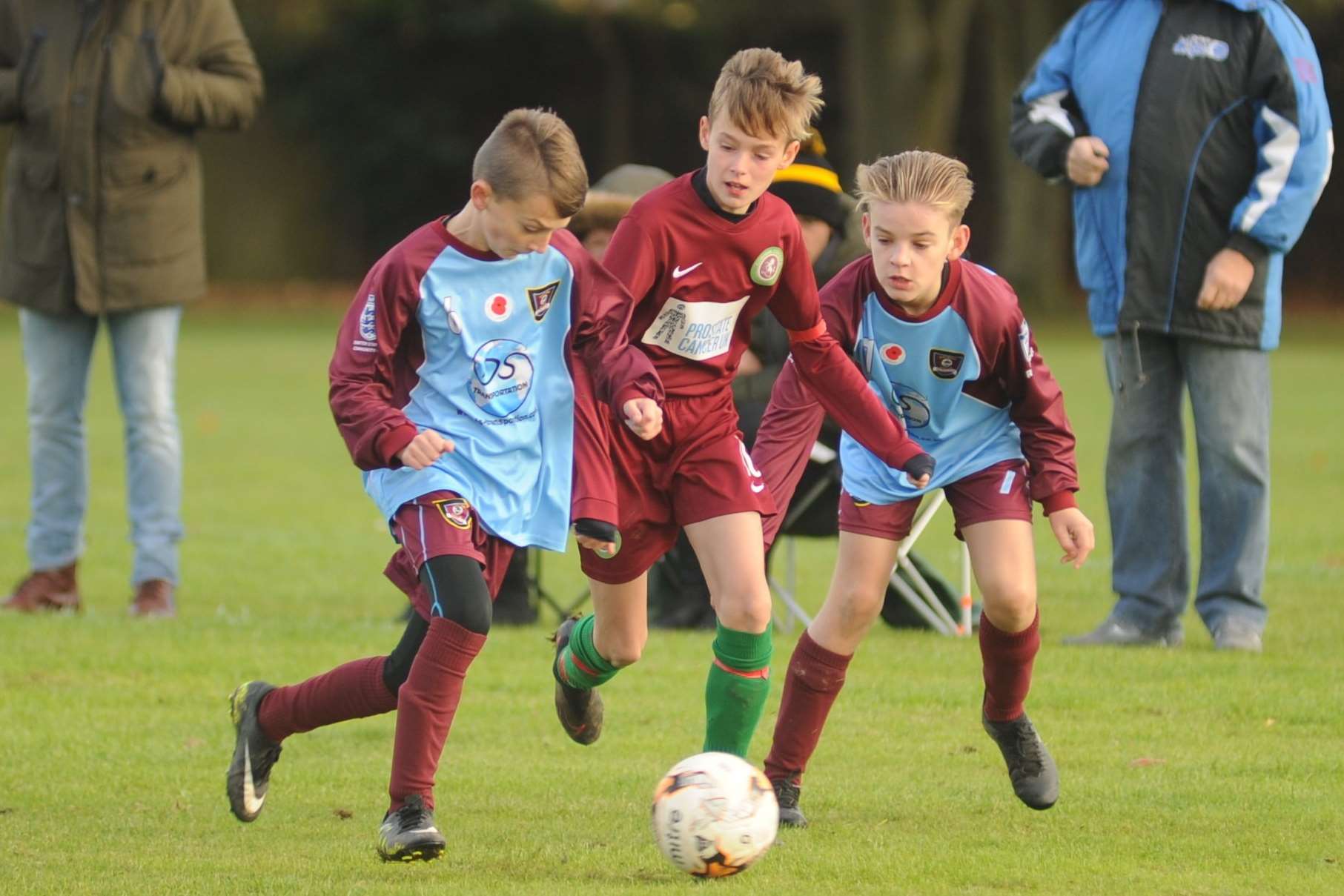 Wigmore Youth taking on Cobham Colts in Under-12 Division 2 Picture: Steve Crispe