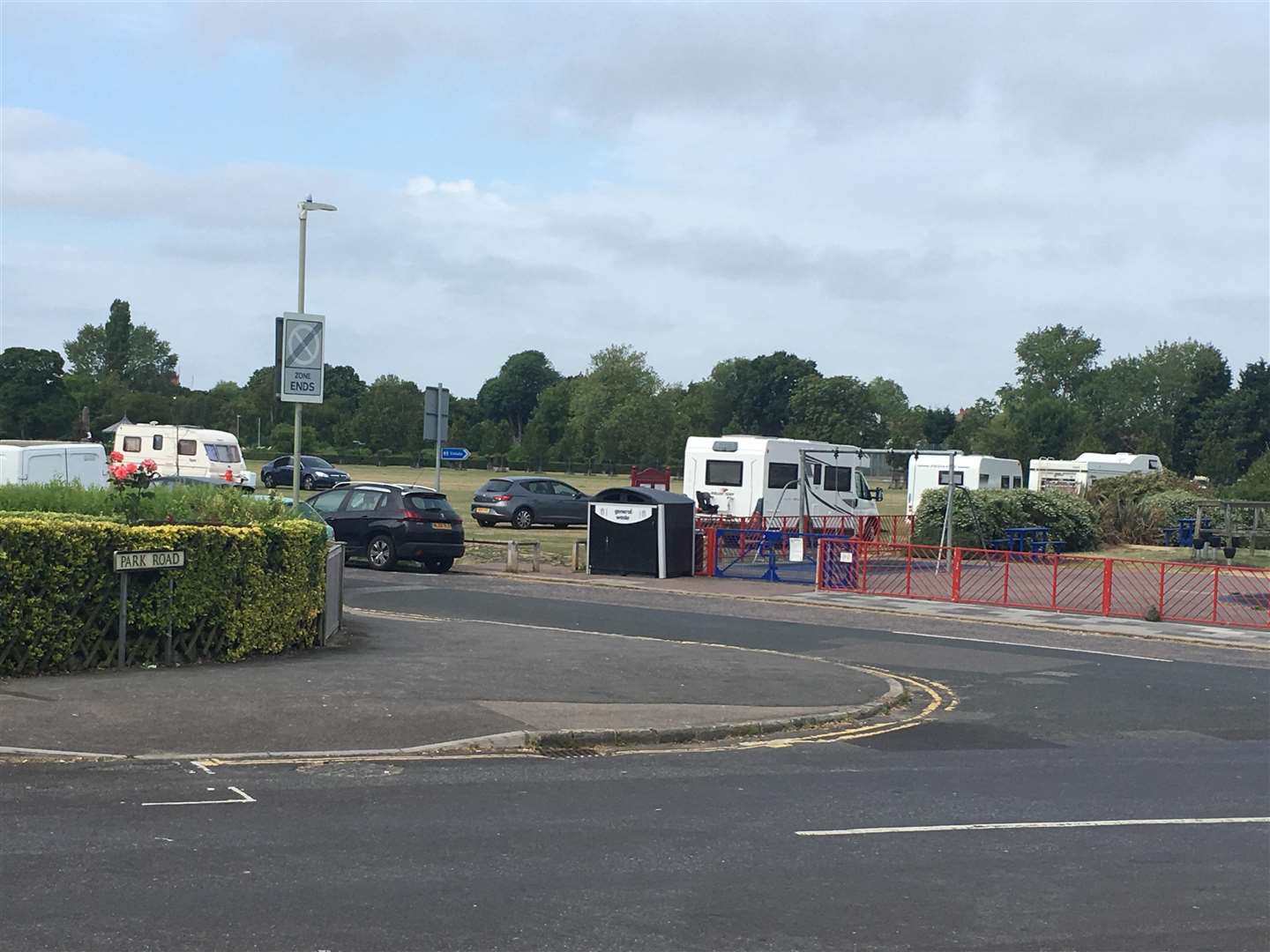 Caravans at Memorial Park (2867098)