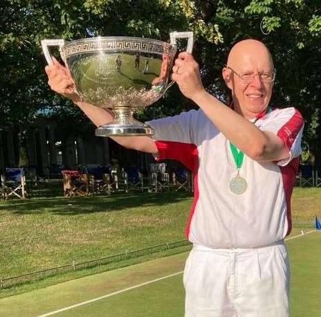 World champion Robert Fulford gets his hands on the trophy once more