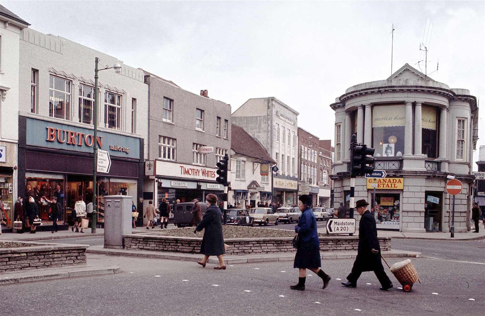 Much missed hostelry The Duke of Marlborough pictured at the top of East Hill, Ashford, in June 1963