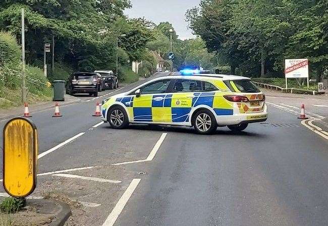 Fire in Main Road, Sevenoaks: Police closed A25 up to M25