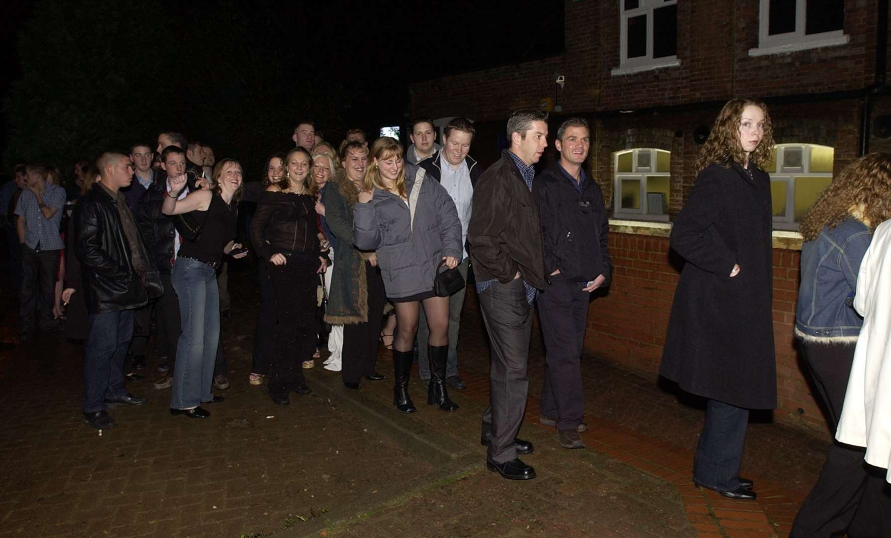 Queues at Liquid's opening night in November 2002