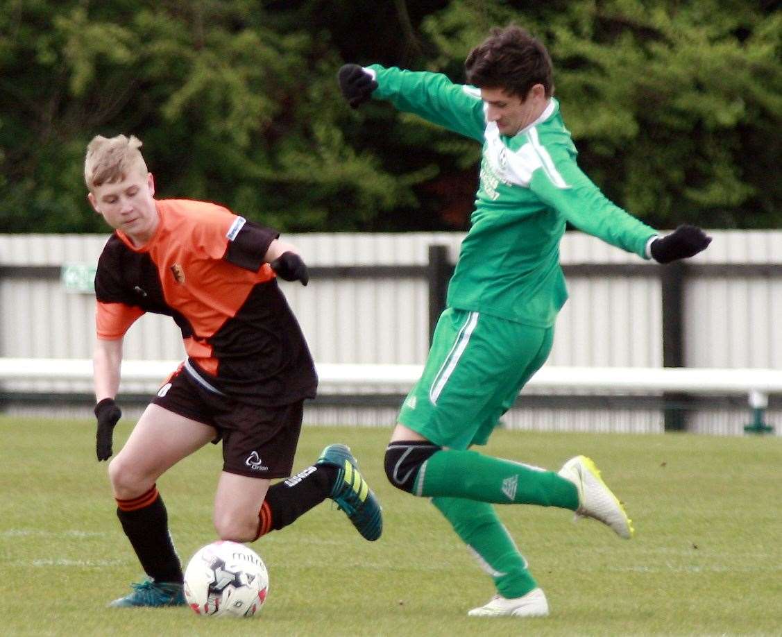 Under-15 John Leeds final action between Pegasus 81(orange/black) and Eagles Picture: Phil Lee