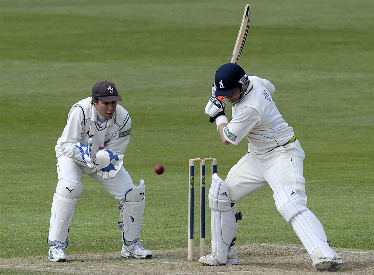 Jonathan Trott batting against Kent For Warwickshire in 2010. Picture: Barry Goodwin